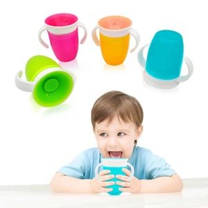 Kiboríthatatlan pohár gyerekeknek - 360°-ban forgatható, csepegés- és kiömlésmentes varázs pohár (BBM)